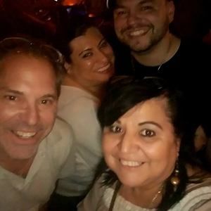 Meet your Posher, Ray